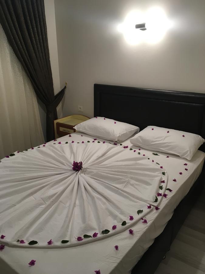 Dostlar Hotel Mersin  Bagian luar foto